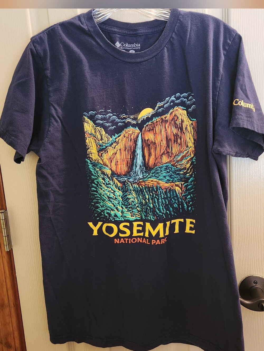 YOSEMITE National Park Falls graphic Tshirt Sz M